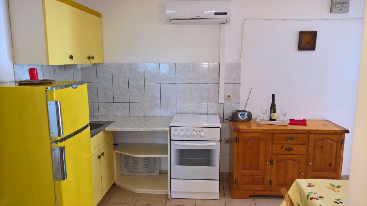Apartments Vera - Mirca Mirca  Экстерьер фото