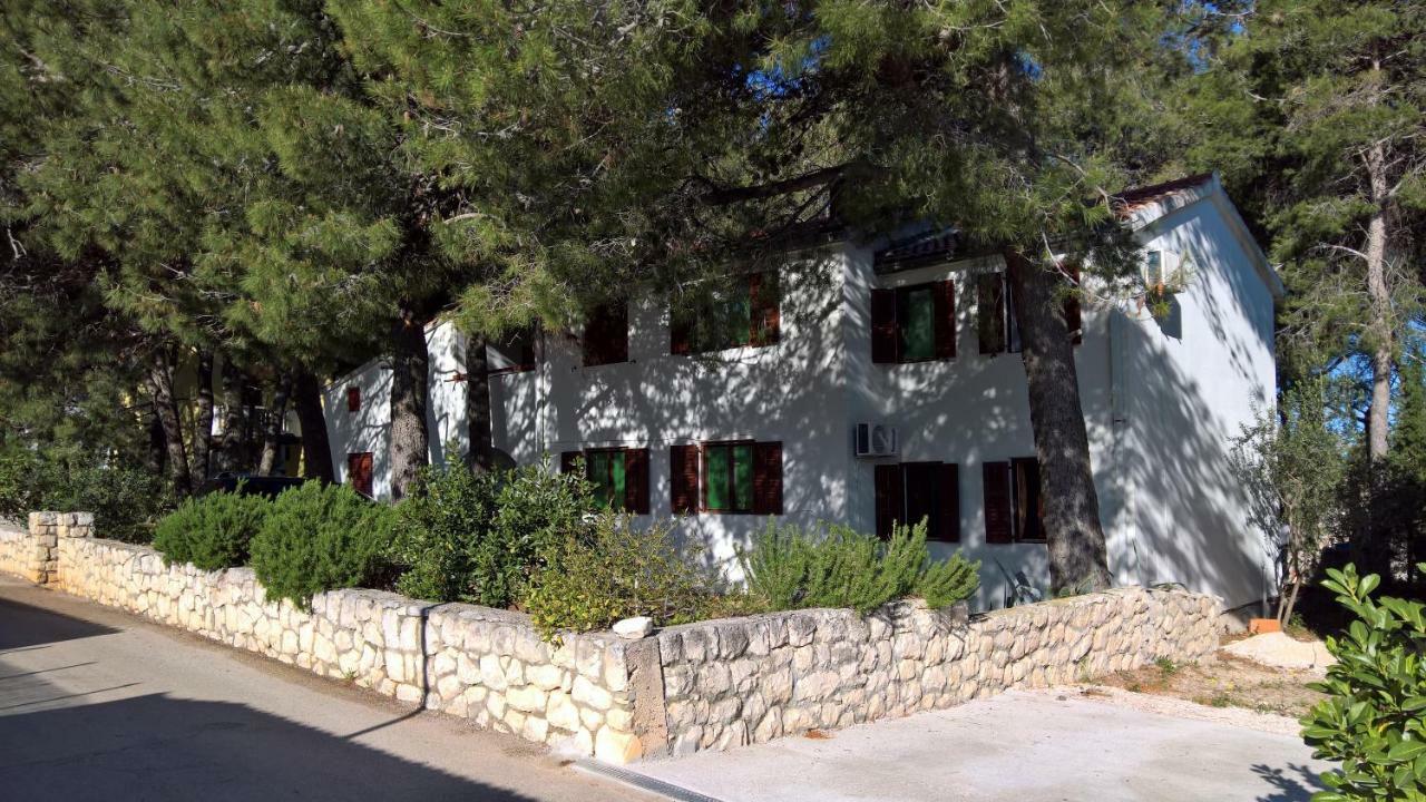 Apartments Vera - Mirca Mirca  Экстерьер фото